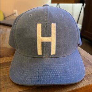 Herschel supply hat